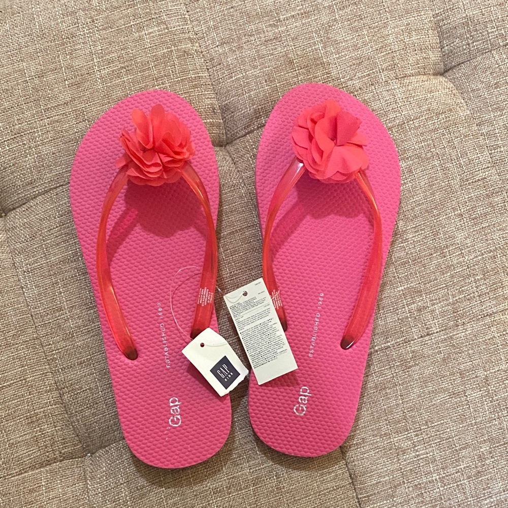 GAP Vibrant Pink Women's Sandals